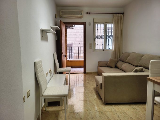 APARTAMENTO EN ALQUILER EN BENIAJÁN